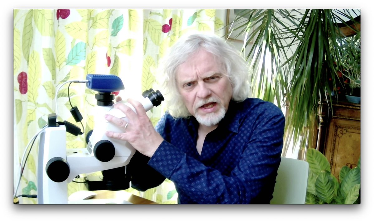 martyjopson's tweet image. Here you go - I just fillmed this for @scottishscicomm quiz. The lighting is a bit rubbish at this time of day (sun through window behind cam) and I normally only use the space at noon to 1pm. It is also the only place I can set up the microscope and leave it set up #SciCommHour