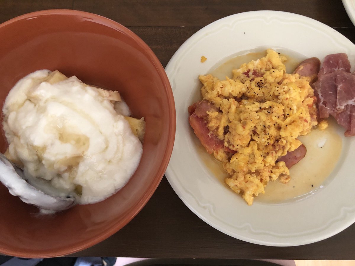 もぐ ダイエット垢 5月13日 朝 53 05 32 5 夜 53 55 29 3 朝 フルーツヨーグルト 生ハム 卵とトマトの炒め 昼 福神漬とチーズおかかのおにぎり 夕 オニオンスープ 鮭とカッテージチーズのオイルパスタ もぐ ダイエット垢 5月13日 朝 53 05 32 5 夜 53 55 29 3 朝 フルーツヨーグルト 生ハム 卵とトマトの炒め 昼 福神漬とチーズおかかのおにぎり 夕 オニオンスープ 鮭とカッテージチーズのオイルパスタ