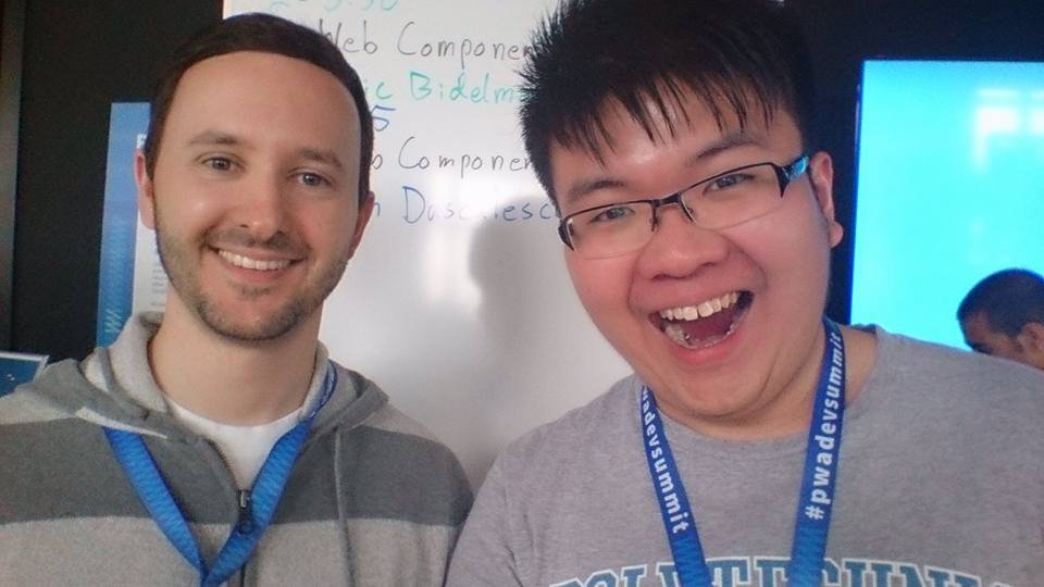 saychun_kim's tweet image. #PWADevSummit #Throwback my phone asked me to show these 🤣 aerotwist, robdob, ebidel, Business_Kinlan wibblymat