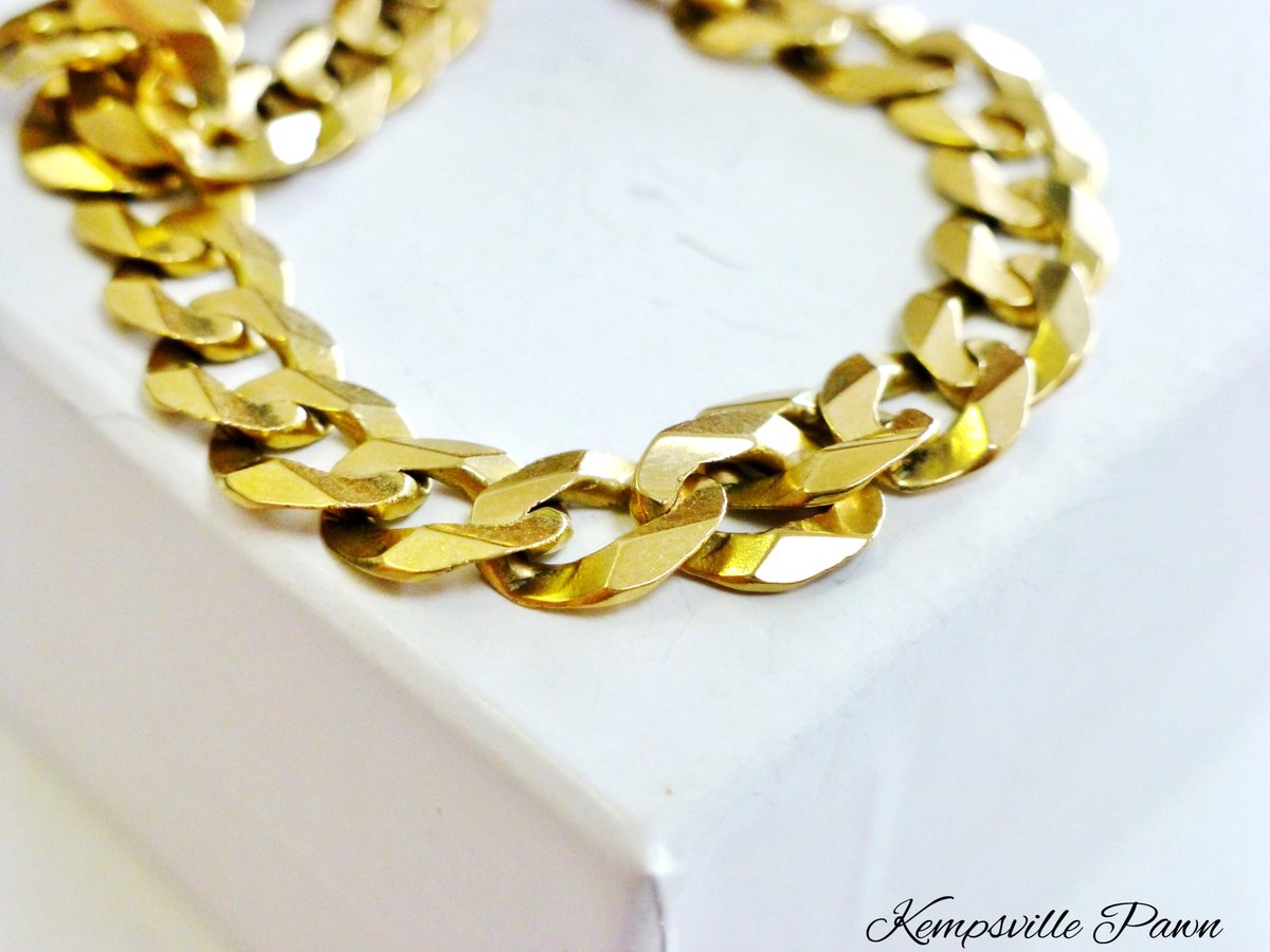 KempsvillePawn's tweet image. It's Easy to Get a Big Look on a Small Budget When You Shop With Us!! 
KempsvillePawnShop.com/online-store
#LookGoodForLess #SameQualityBetterPrice #GetMoreSpendLess #BudgetFriendly #CurbLinkChains #PawnShopFinds #WhyPayRetailPrice #SaveAFewBucks #ShopLocal #KempsvillePawn #Fashion #Jewelry