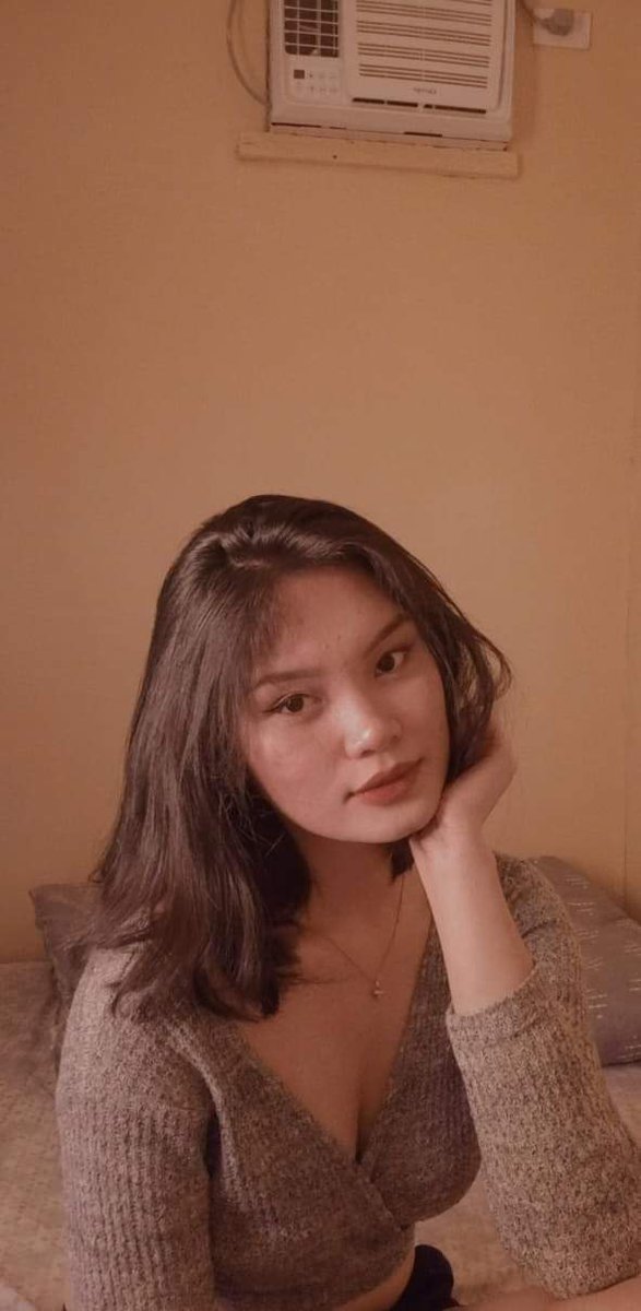 hanna santos (hanna)  @hnnmsnts pros:- matangkad- smort- mabait- can bake- chorale (alto)- hindi dds-hindi toyoincons:- hindi marunong mag-bike-palagi kang barado-50/50 sa galaan- minsan maganda, madalas dugyot