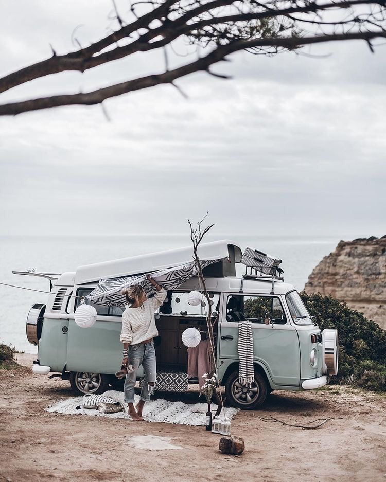 LamonBeth's tweet photo. anyone trying to live like this with me ? 🌎 https://t.co/RwAEbBJmTI
