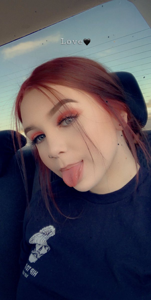 she a lil read headed bihhh now ❤️🥵