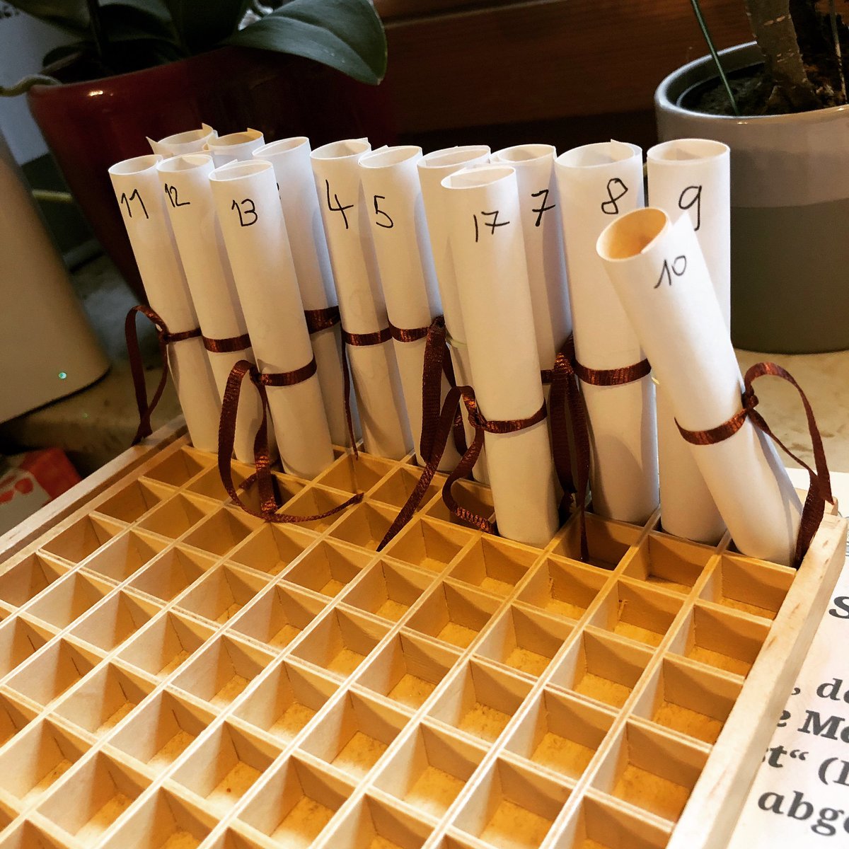 So, ich lege noch eine Nachtschicht ein! Ich bereite eine Challange für Twitch vor. 84 Schriftrollen fehlen mir noch!
#nochgeheim