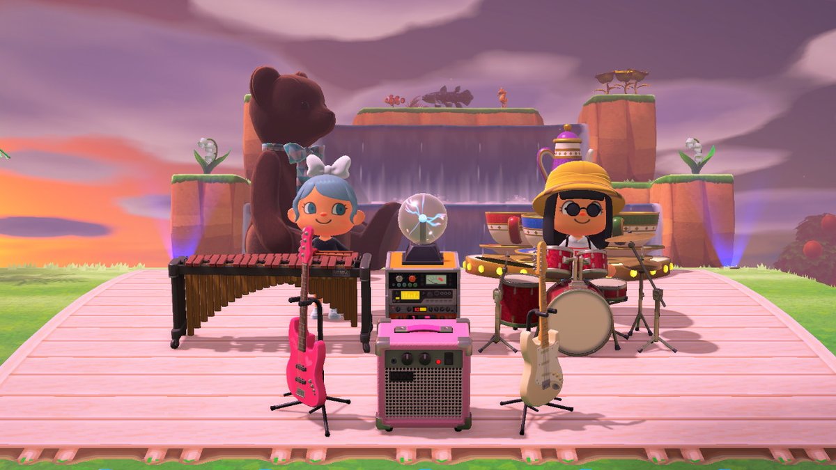 HippieFilthy's tweet photo. Anyone wanna jam? DM for dodo code #AnimalCrossing #ACNH #NintendoSwitch https://t.co/M4zkDOTDgm