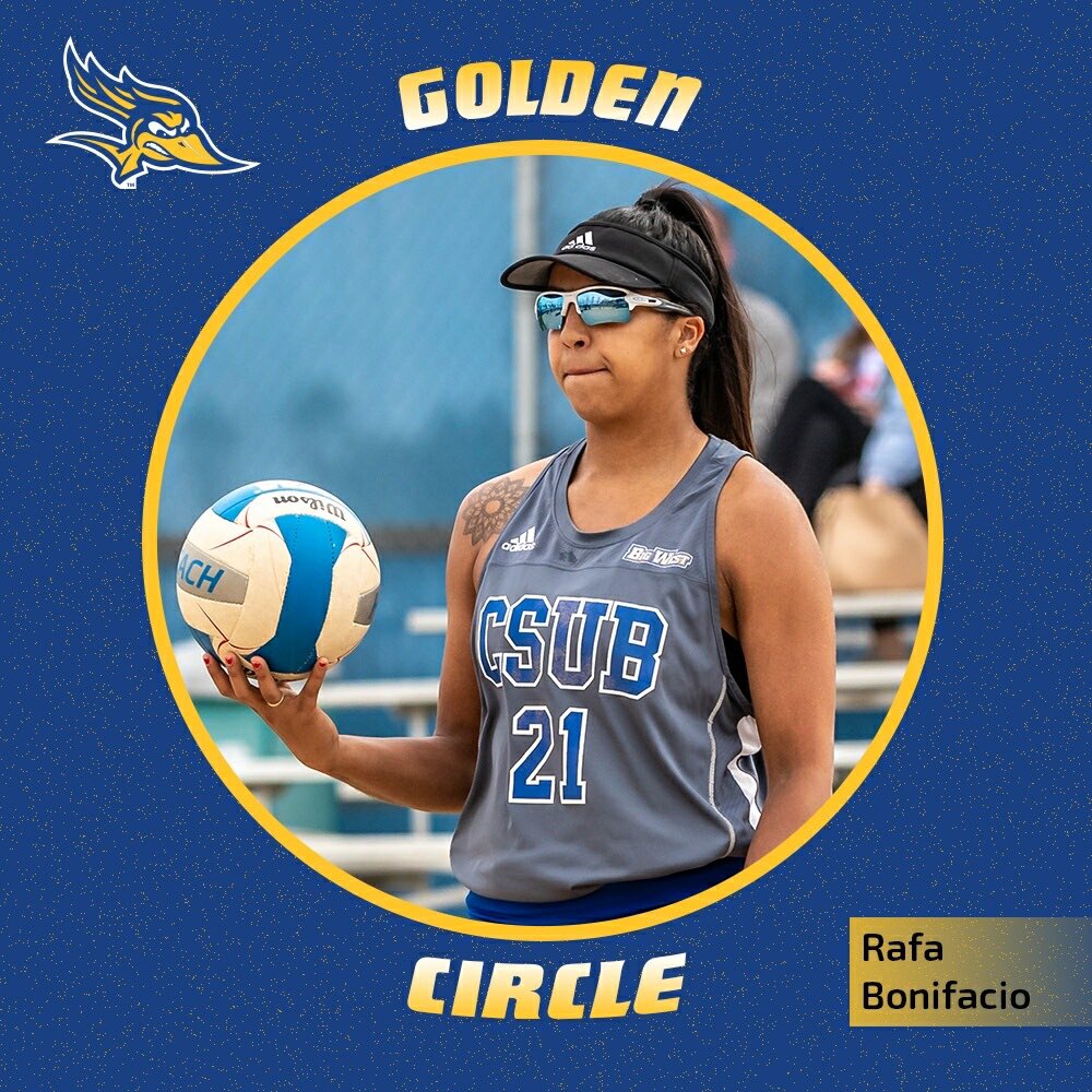 GioMeloDucks's tweet photo. Congratulations to these two outstanding student athletes on getting inducted to the Roadrunner Society. So proud of you! https://t.co/D9lVt2Gz19