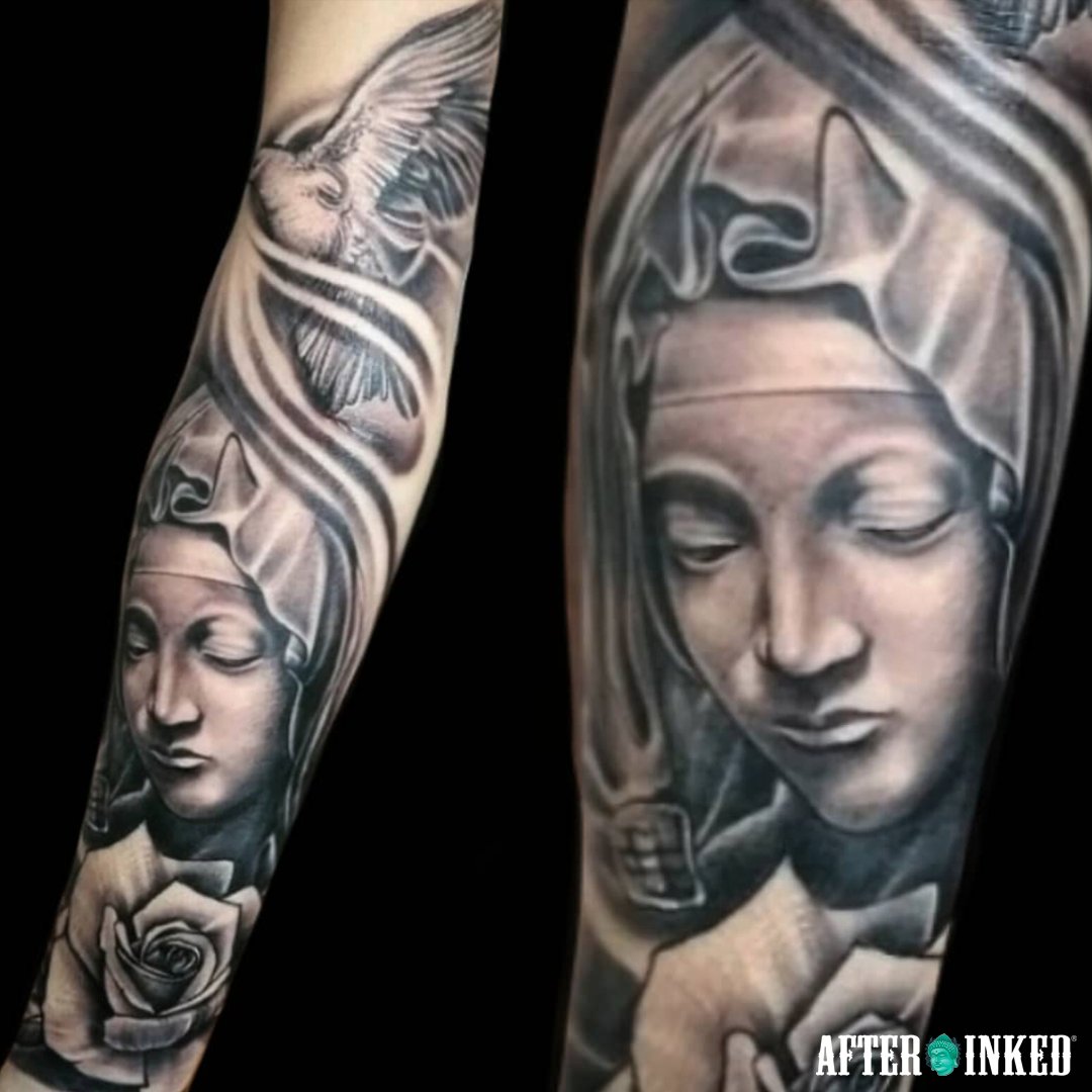 AfterInked's tweet photo. #VirginOfFatima #FatimaVirgin #VirginMary #afterinked #proudusers #formulatedforperfection #afterinkedeveryday #tattooaftercare #vegan #catholic #religious #vintage #religiousart #blessedvirginmary #hectorandres_salas #domcalitattoo #toriteratism https://t.co/XCmBJTl484