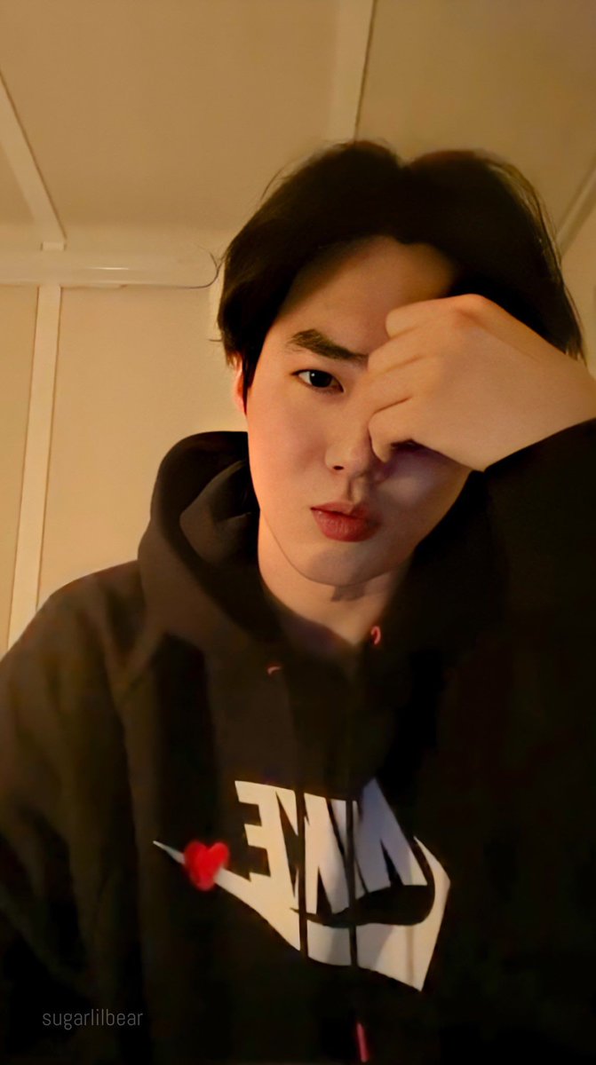 Don't worry soft stans i got u  #WEAREONExSUHO  #SUHO    @weareoneEXO