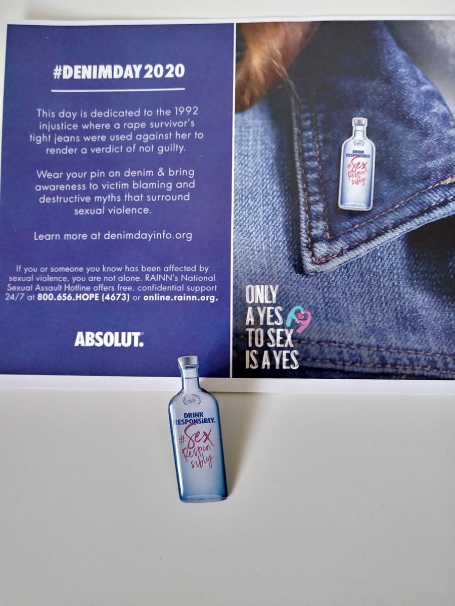 luciana_peter1's tweet photo. Thanks @ABSOLUTvodka_US #sexresponsibly my pin is so beautiful๐ #DenimDay2020 @gofooji #gofooji #AbsolutPromo
Only a YES to SEX is a YES๐ https://t.co/FZygDoTyJE
