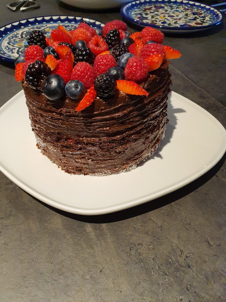 Homemade chocolate fudge cake 💕