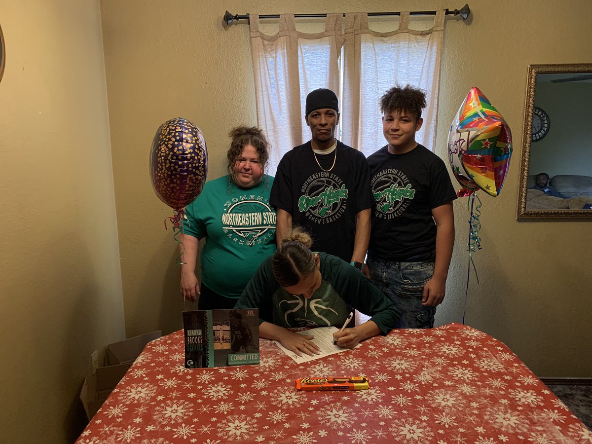 Huge thanks all the coaches who have recruited me in the last year,also a huge thank you to coach Rowland and Jones. I’m Very excited to announce that I will be continuing my basketball career at Northeastern State University!💚<a href="/Coachfala/">Coach Fala</a> <a href="/RiverHawksWBK/">Northeastern State Women’s Basketball</a> <a href="/NEO_WBBall/">NEO Womens BBall</a> @hoop_dreams14