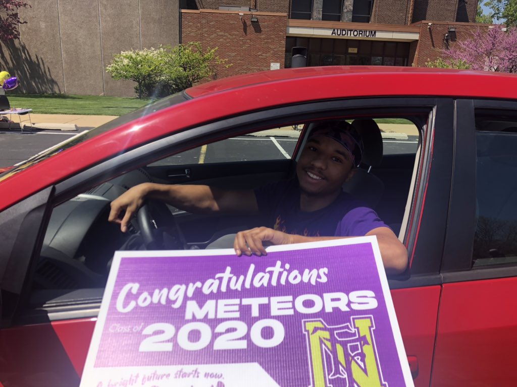 CassandraBrack7's tweet photo. Congratulations Seniors! You deserve it! #TeamPhenomenal215 #TFNORTH https://t.co/XMbnoLjg3I