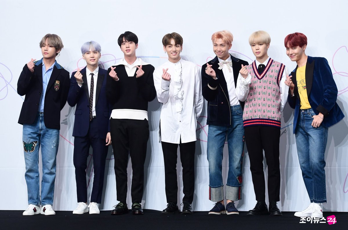 jhoppy1994's tweet photo. Pruple you armys #army_project https://t.co/UE6InqjvM3