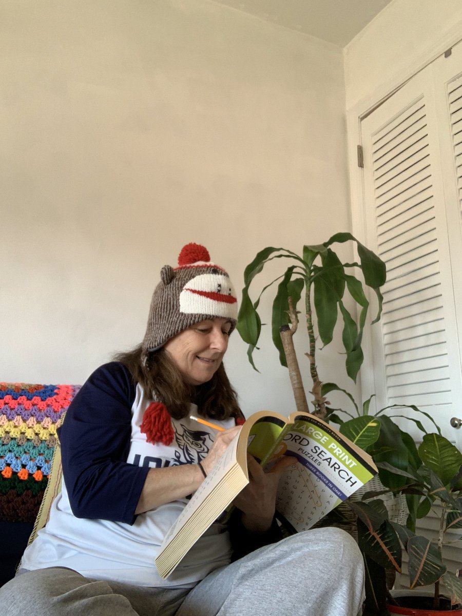 Runfreenow1's tweet photo. #Room31 Day 2 Books with Besties: Many types of books to read.  Cooking with my sister. Traveling book with my children and grandchildren. Learning words with my plants @JJESOwls https://t.co/GKsqgsVqWK