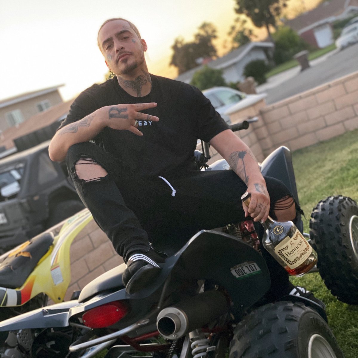 KingRillo's tweet photo. #fedy 😈 https://t.co/4hsgUFQikz