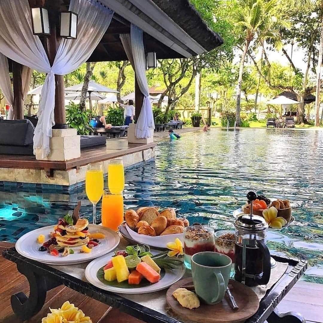 spilldabeanzz's tweet photo. Who'd love to be here right now? 🤩💕
Count me in! Breakfast with fresh filter #coffee, all day relaxing surrounded by a gorgeous view, #swimming, #sunbathing and the same again tomorrow please! 😅😎☕

#alldaybreakfast #relaxbythepool #güzelmanzara #gloriousview #relax #unwind https://t.co/OApUvLsR8Y