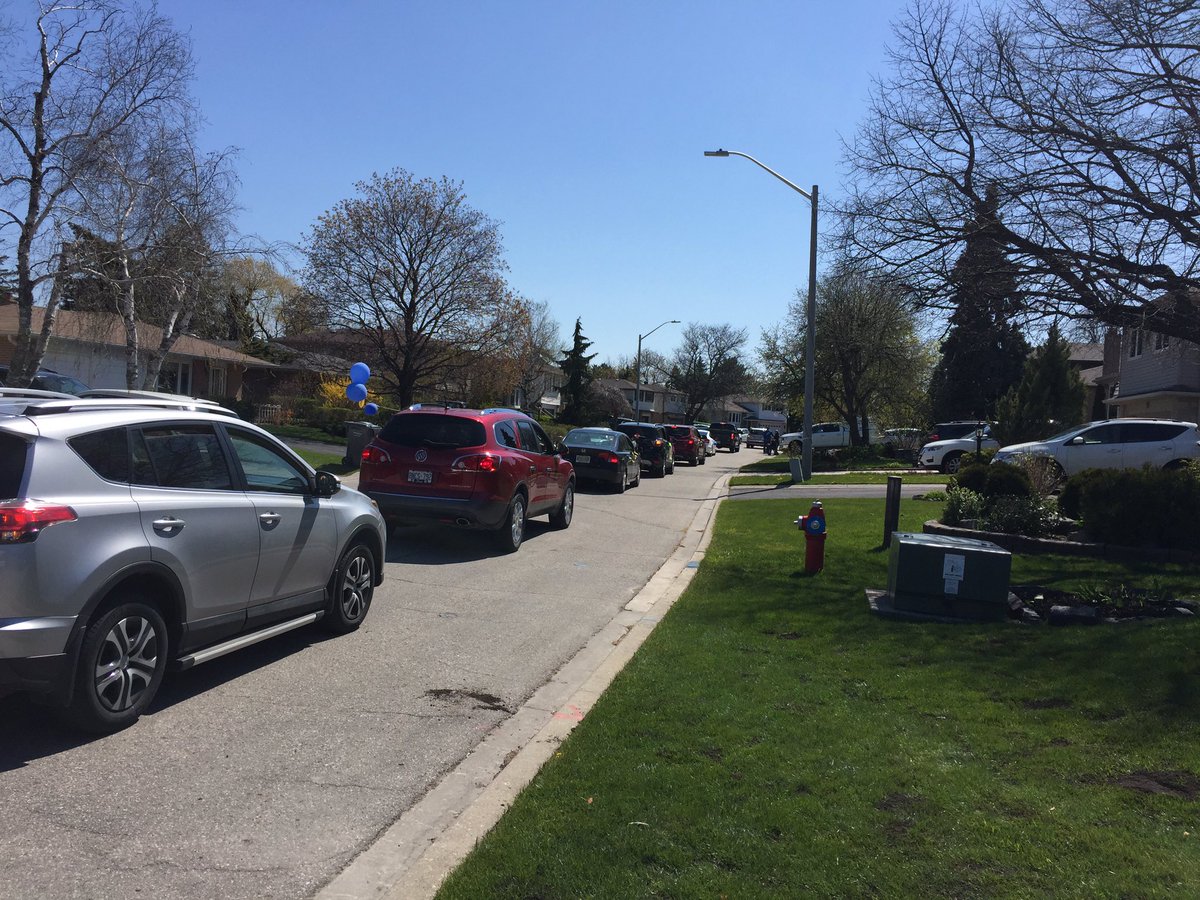 MsBowenDWV's tweet photo. Today our street saw a car parade from @ParkholmeSchool for two of our neighbours who attend this amazing school. We loved it and I know A&amp;A did as well! Thank you 💜 https://t.co/AI4iEuhAbm