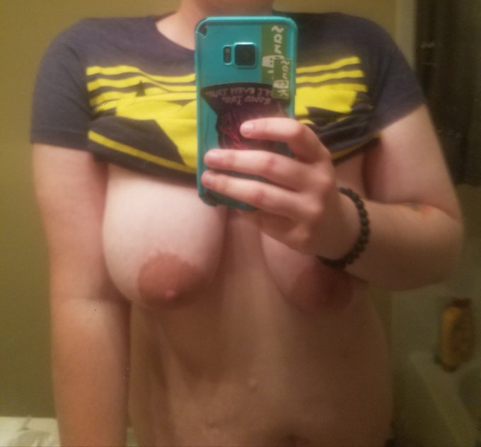 Hey hey check out my #onlyfans new content is up and more in the works! https://t.co/7tlGrm3xKt https://t<a href="/tag/onlyfans"class="tags">#onlyfans</a>