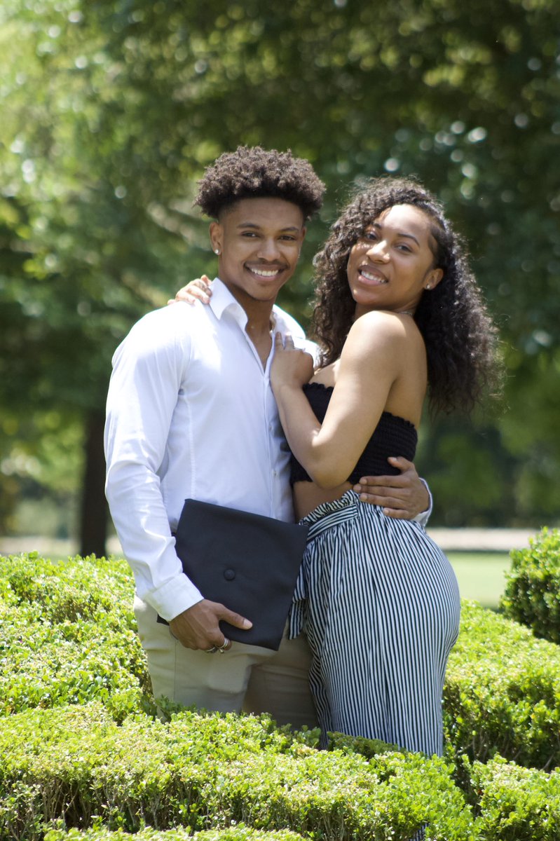 CallMe_Desii's tweet photo. A little late but I just wanna give a special shoutout to this amazing man right here, I’m so so proud of you for sticking it out and making it to the end , I can’t wait to see what your future holds cuz it’s only up from here!! CONGRATULATIONS BABY I LOVE YOU!! 🥳🎓🍾❤️ https://t.co/QDHQjZJ5Dr