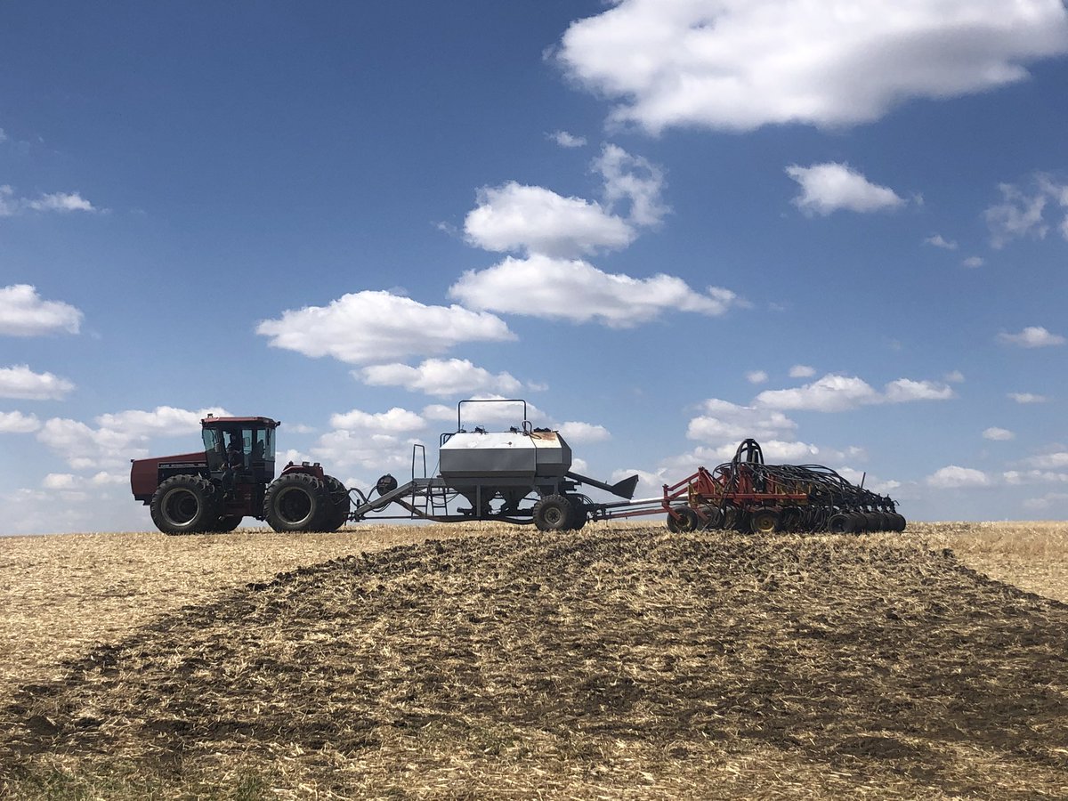 Beautiful day to seed some <a href="/BrevantSeedsCA/">Brevant seeds Canada</a> B3010M and B3011 plots 🌱<a href="/CortevaCA/">Corteva Canada</a>   <a href="/ireland_89/">CJ Ireland</a>