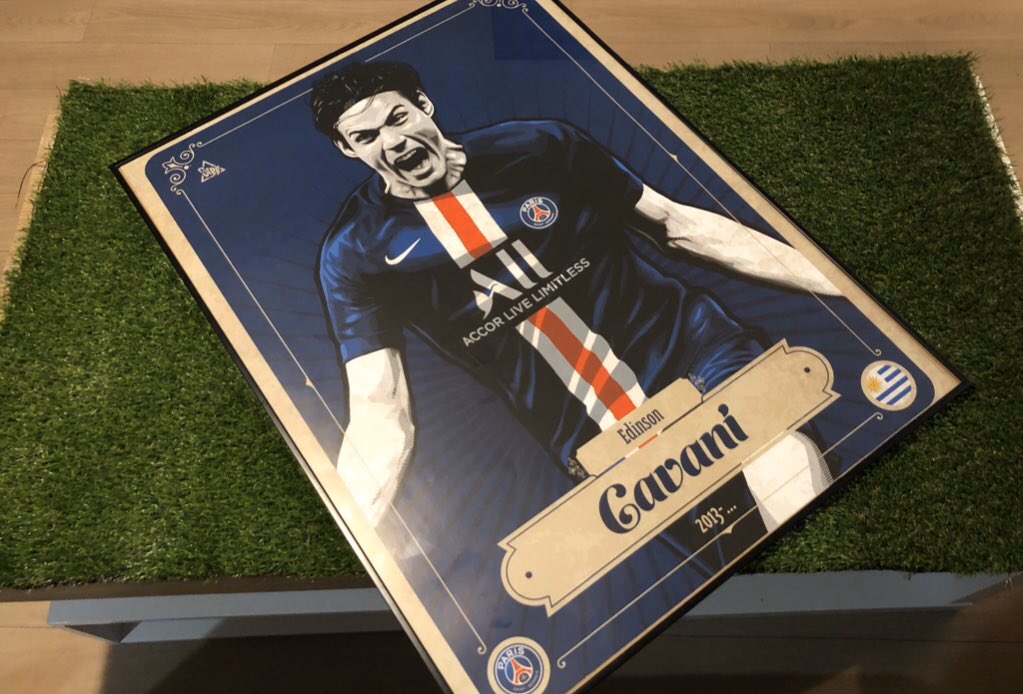 lasource75006's tweet photo. 🔴🔵El Matador @ECavaniOfficial est un joueur du #PSG depuis 2013. Une légende devenue meilleur buteur du club. Supporter un ou une d’entre vous emportera ce cadre collector. Pour cela :
— Retweet ce message✅
— Follow @PurFanPSG 
&amp; @lasource75006.✅
Rdv le 20 mai. Vamossss 🇺🇾 https://t.co/BCC7tIKzMb