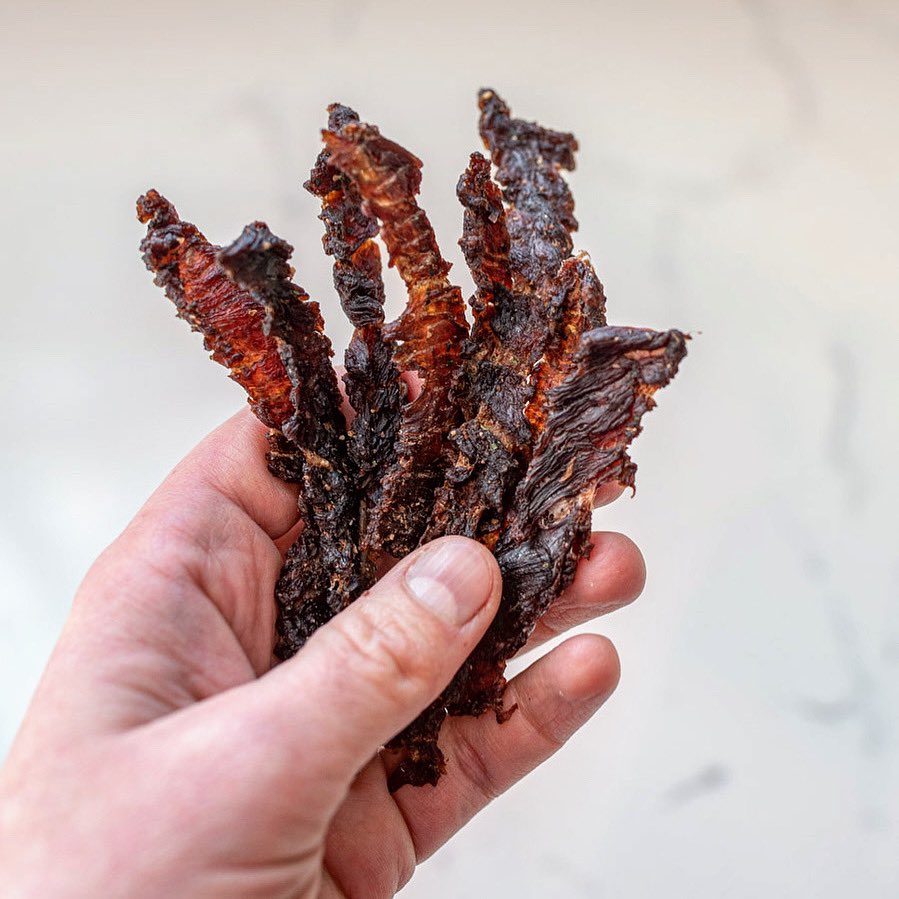 JerkyGent's tweet photo. Happiness is a handful of jerky. ๐ https://t.co/ihMXstosp6 #GetSnackin #Foodie #BeefJerky #Delicious https://t.co/H7kFfyRDkK