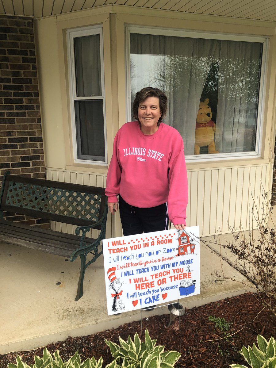 Two wonderful Mother’s Day gifts,beautiful flowers from Katie and Colleen and yard sign  from my sister. Love them all💕 #d64smiles #engaged64 <a href="/FranklinD64/">FranklinD64</a>