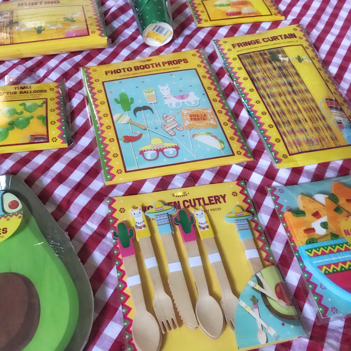rectangle_comsa tweet picture