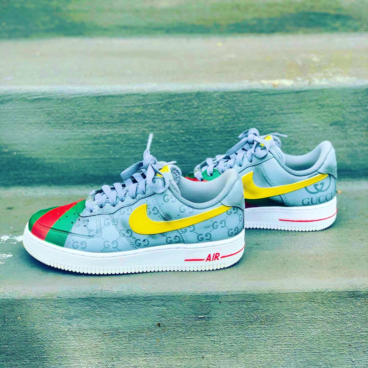 BShow25's tweet photo. 🚨🚨🚨Come get a custom‼️🚨🚨
.
.
.
.
#custom #af1 #airforceone #Gucci #GucciCommunity #angelus #StLouis #StayHomeStaySafe #DIY https://t.co/pGvVKByIWe