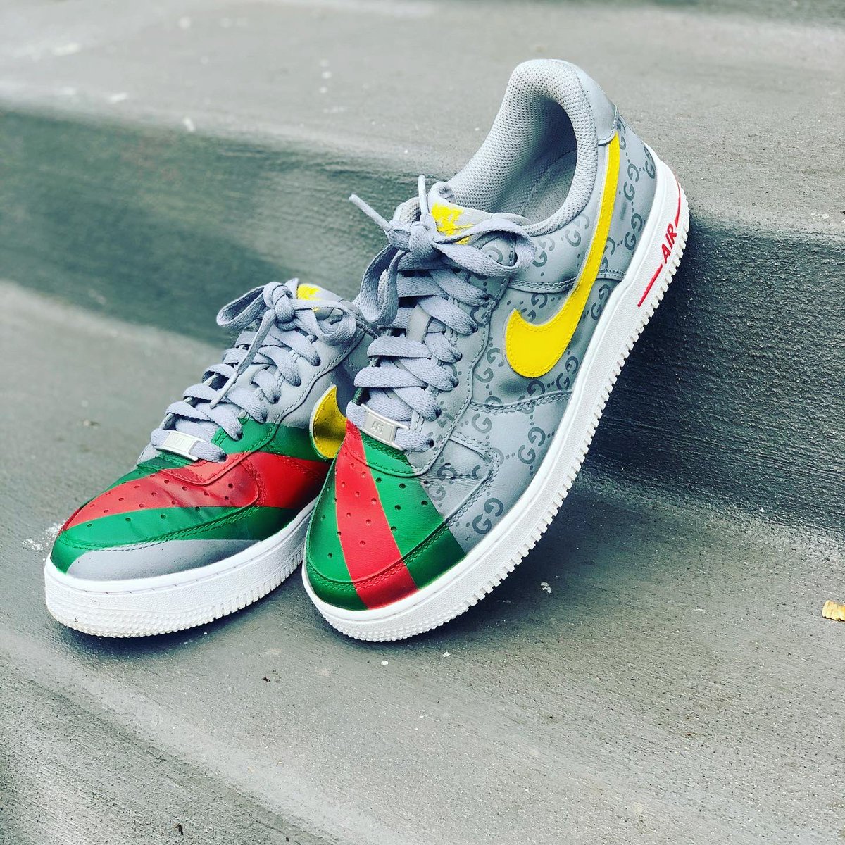 BShow25's tweet photo. 🚨🚨🚨Come get a custom‼️🚨🚨
.
.
.
.
#custom #af1 #airforceone #Gucci #GucciCommunity #angelus #StLouis #StayHomeStaySafe #DIY https://t.co/pGvVKByIWe