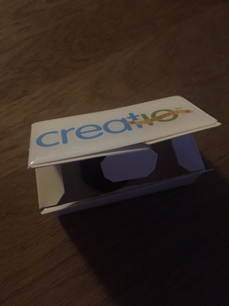 FionaSummersPhD's tweet photo. Nothing says “spectacular Wednesday evening” like eating freebie chocolate from a conference two years ago @Creatio_Ltd #FAB2018 @AwardingBodies https://t.co/y11Ea9X3Fu