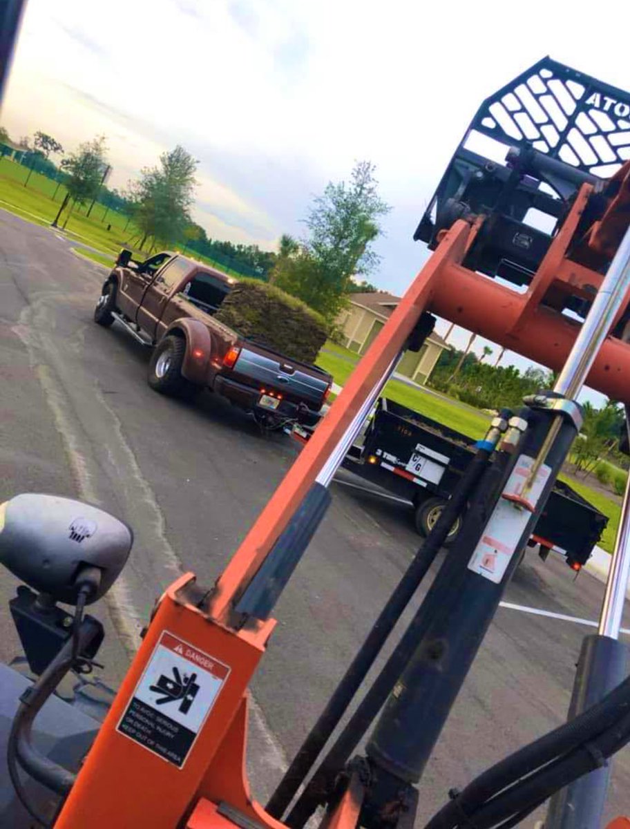 jsjunlimited's tweet photo. We sell Sod and more quality plants like trees, shrubs, flowers and more. 
Stop by our landscape yard and never leave your vehicle. We will come to you when you honk📢

#sodsupply #landscaping #plantnursery #treenursery #jsj #jsjunlimited #clermontsod #grovelandsod https://t.co/8kBEE610Gh