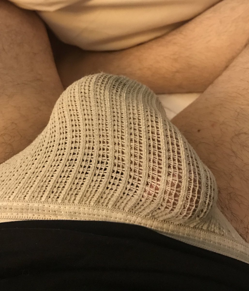 leatherpdx's tweet photo. love a good old school #bikejock to bulge in with a #cockring and some #poppers! #leatherboy #leatherman #gayleather #gayfetish #gayjockstrap #gaybulge #bigbulge #jockstrapbulge #hungsub #leathersub #gaybdsm https://t.co/i5G0xGK98x