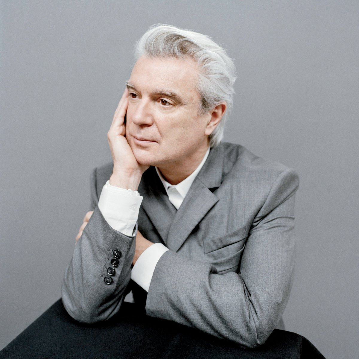 dark_shark's tweet photo. Wishing David Byrne a very happy 68th birthday! @DBtodomundo https://t.co/4eQBYRCFXQ