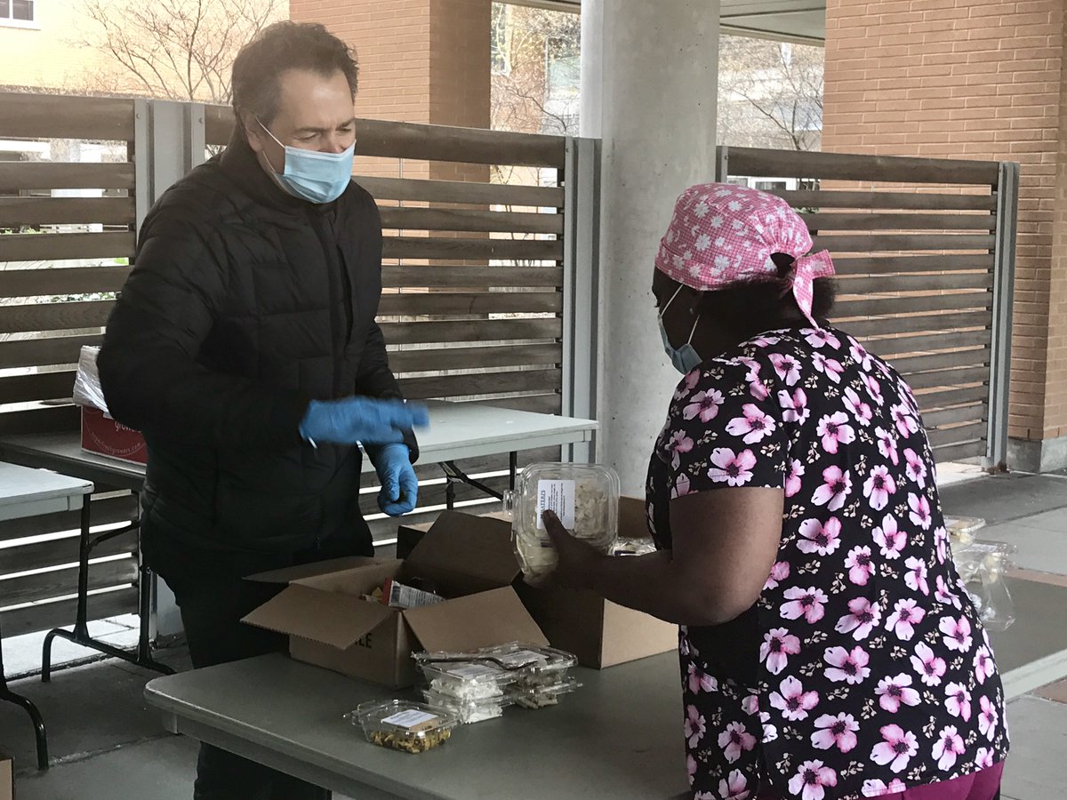 SupportBaycrest's tweet photo. Yesterday we were able to honour our staff and provide them with delicious lunch donated by a number of different partners! We thank everyone who continues to support the #SafeguardingOurSeniors @PusaterisFoods @HolidayInnTY @DANI_toronto https://t.co/qXamZe0JnL