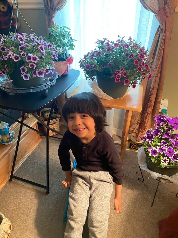 We love learning about plants! 🌱🌾💐🌷🌻🌺🌸🌼🌷🌹⁦<a href="/Relay_BCPS/">Relay Elementary</a>⁩ #distancelearning2020