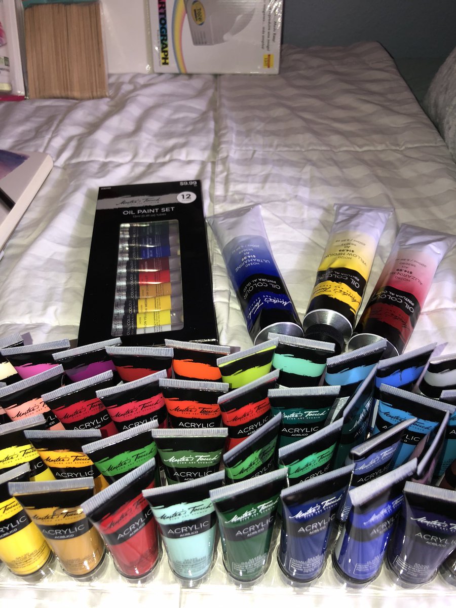 boldoopsie's tweet photo. 🎨Artist’s Block Cure giveaway 🎨

Details below! https://t.co/XZglSReZUX