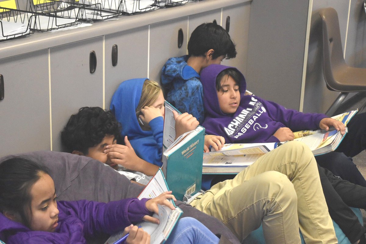 Borrego_usd's tweet photo. We may be apart, but we are together in spirit just like these students from a few months ago!💪
#borrego #borregosprings #bsusd #borregounified #education #togetherwhileapart #distancelearning #onlineeducation #alonetogether https://t.co/AJVFJ8uJ4T