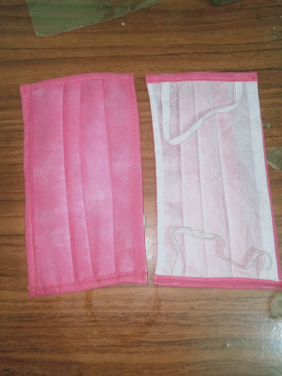 nurulburhani2's tweet photo. #maskermurah #masker19  #masker2lapis #masker #carimasker #belimasker #jualmasker #spoon #spoonbond #LawanCovid19
yg cari masker monggo
murah meriah 20rb/lusin
bahan spoonbond 2 lapis bs di isi tisu
wa 085710190437 https://t.co/ZdqgYmYhjH