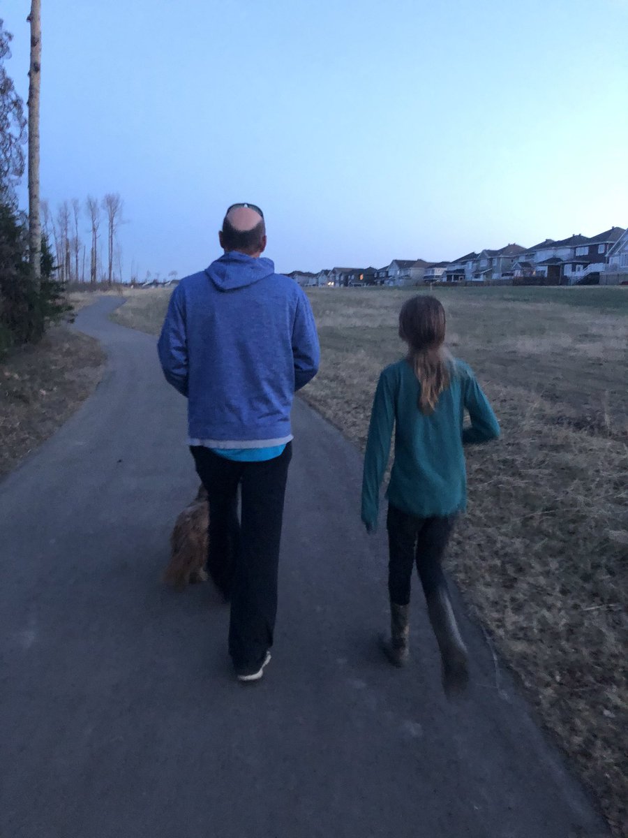 BeaconhillFMPSD's tweet photo. Zoey and her dad (and puppy) enjoying a nature walk on #wellnesswednesday - day 3 of #spiritweek @FMPSD @MrsSaundersBH @MsTorcolacci @APPLESchools @kassandralegge @abbott_graham @Jeelaniu https://t.co/d194oned9h