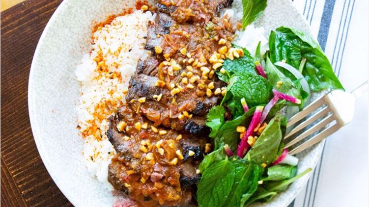 ATXRestWeeks's tweet photo. Y'all, @peachedtortilla has your next date meal lined up: the "Bar Peached Family First Meal" includes Charred Brussels, Peanut Scallion Pork Ssam, and Thai Chili BBQ Steak for curbside pickup + add a Margarita De Peached Kit and you're good to #getpeached. #FeedItForwardATX https://t.co/UlzacH8khT