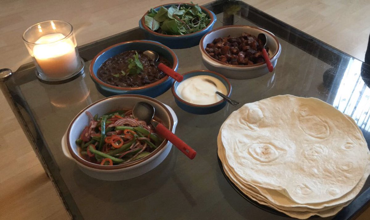 Pip_Unwin's tweet photo. Turning roast pork leftovers into a #lockdown compromised version of @jamieoliver’s #SaveWithJamie crispy pork tacos - with wraps instead of tacos and red chilli instead of green 🌶🌯#StayAtHomeSaveLives #frugal #wastenotwantnot #stayhome https://t.co/cI4Y7tWXkQ