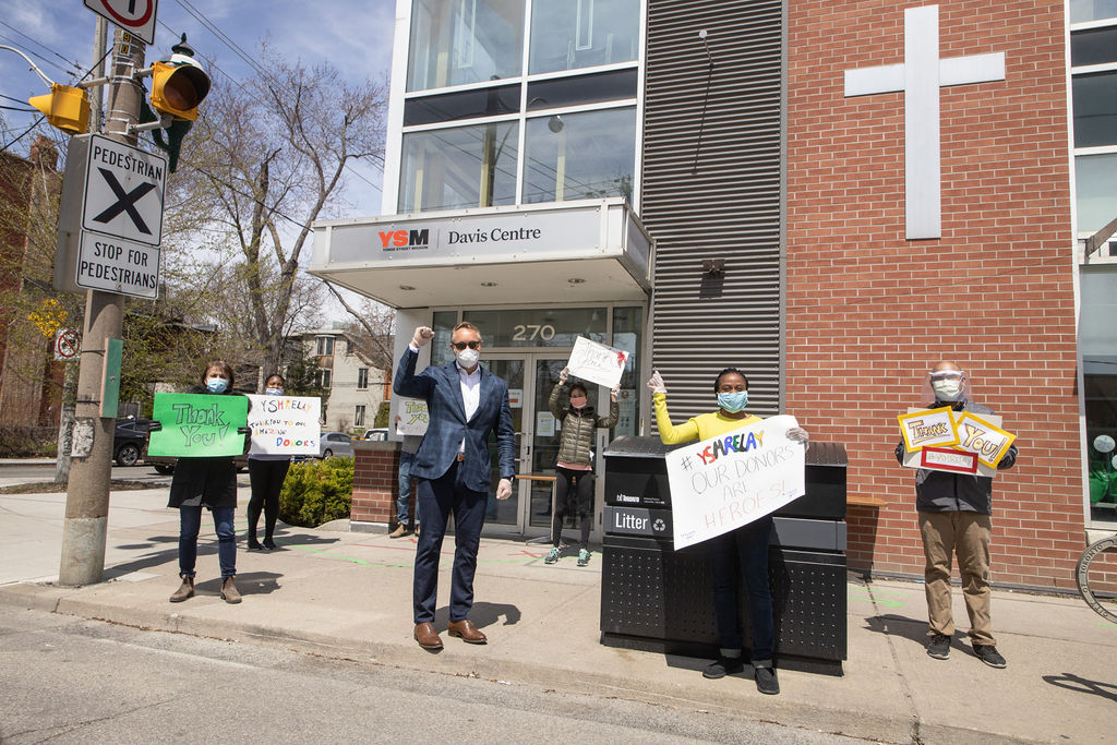 toronto.com tweet media