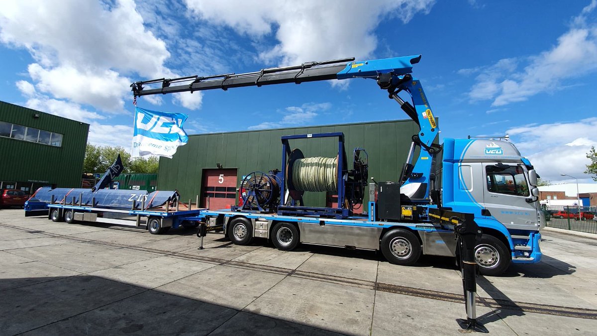 AlbertVCU's tweet photo. Nieuwe truck voor onze Leden en klanten vandaag in gebruik genomen met dank aan #HSE #GSMeppel #SentWaninge #VDA #DAF #Palfinger #Service https://t.co/S8QQwP0p2N