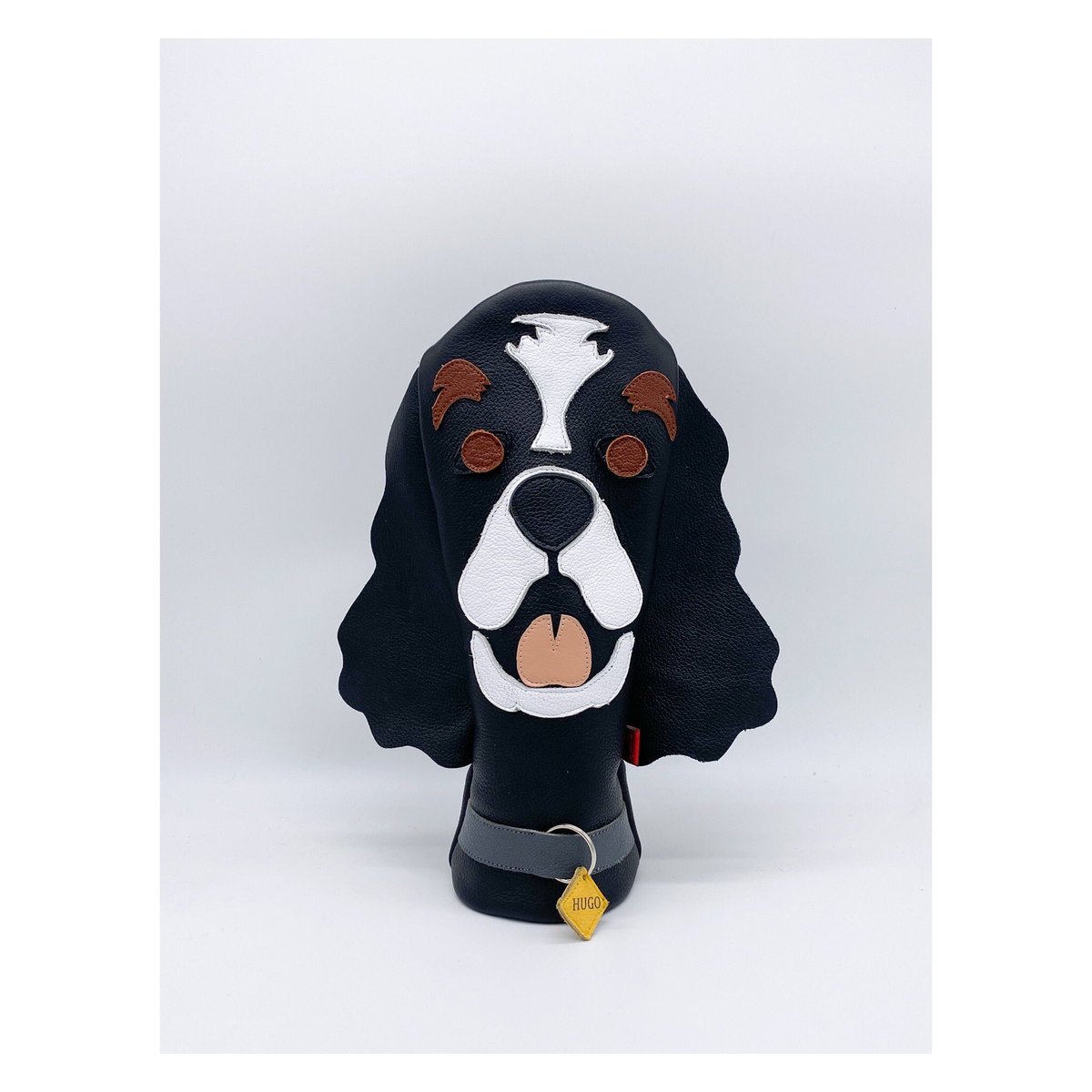 McDonnellGolf's tweet photo. Leather as soft as a Spaniels ears!
#headcover #golf #europeantour #pga #golfer #golflife #golfswing #golfstagram #customheadcover #mcdonnellmade #whyilovethisgame #fairwaycover #mcdonnellmade #filth #golfheads #golfwrx https://t.co/l95E847vyr