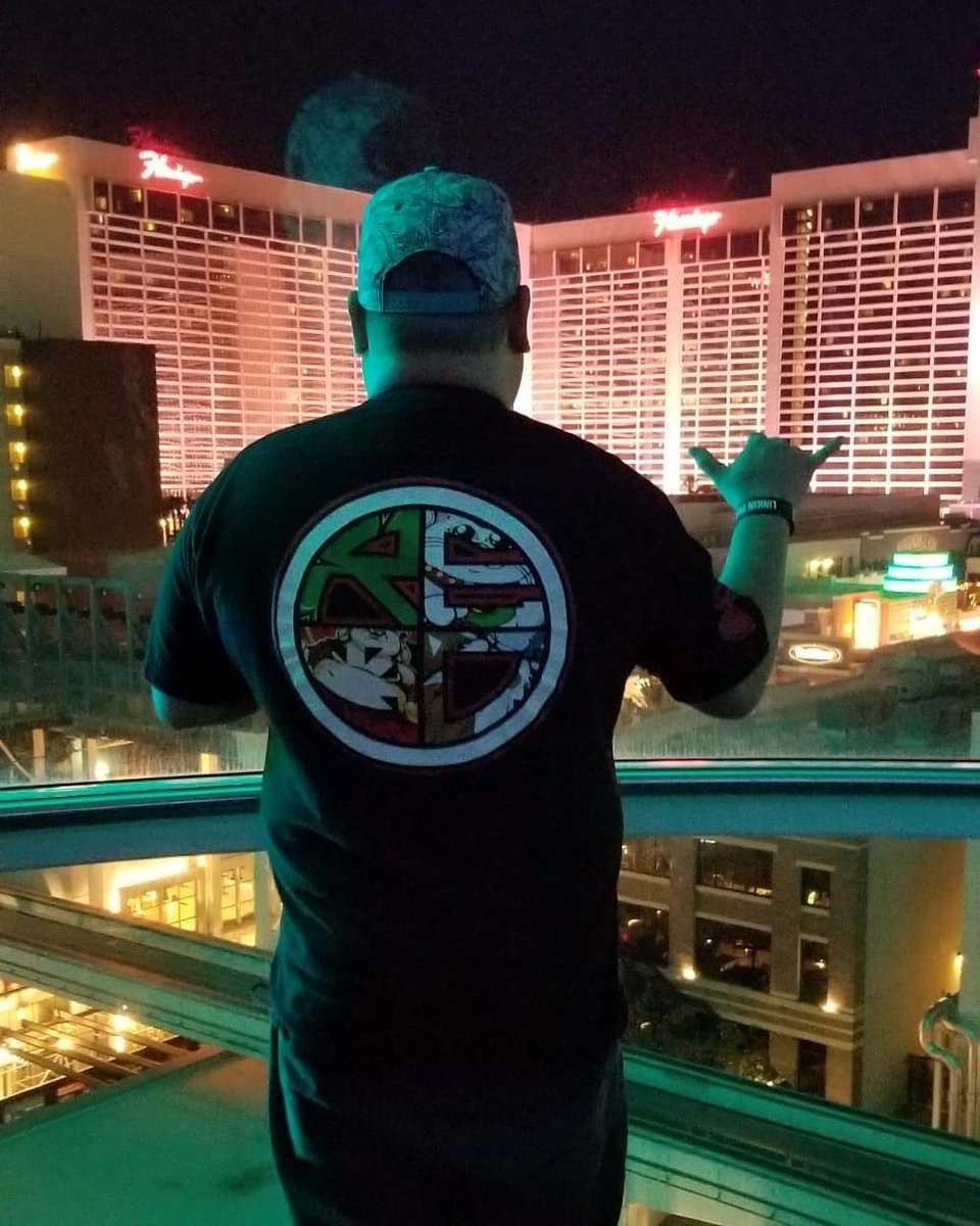 RydeOrD13's tweet photo. Shout-out to @dothacker10 
#redlabelclothing #redlabelfam #redlabelstreetteam #redlabel #love #heart #passion #family #goodluck #goodfortune #dowhatyoulove #lovewhatyoudo #clothing #trendy #clothes #clothingbrand #onlineshop #onlineshopping #buylocal #supportlocal #aloha #mahalo https://t.co/zRamF8vzRr