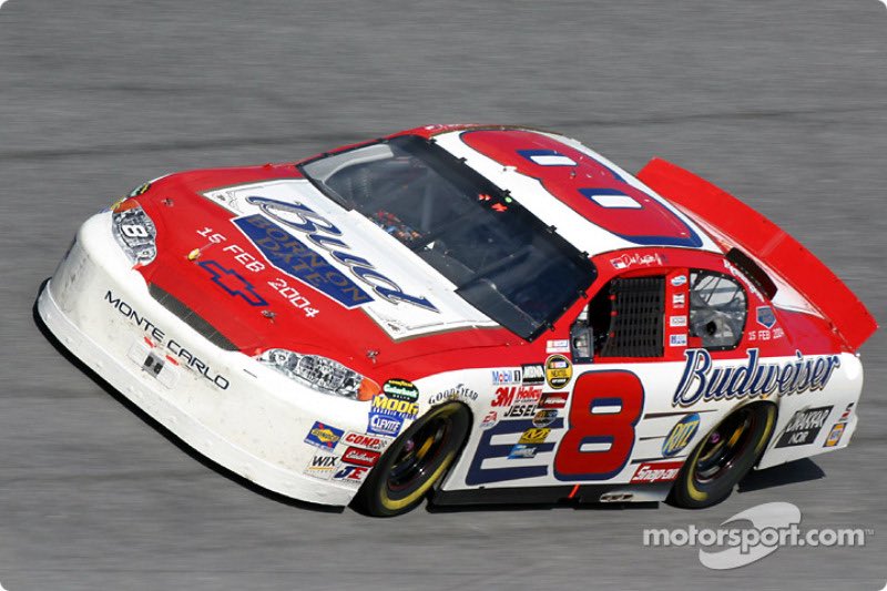 Nascarpixtures's tweet photo. Dale Earnhardt Jr’s time in the famous number 8 Budweiser car! https://t.co/zG3cEykhEg