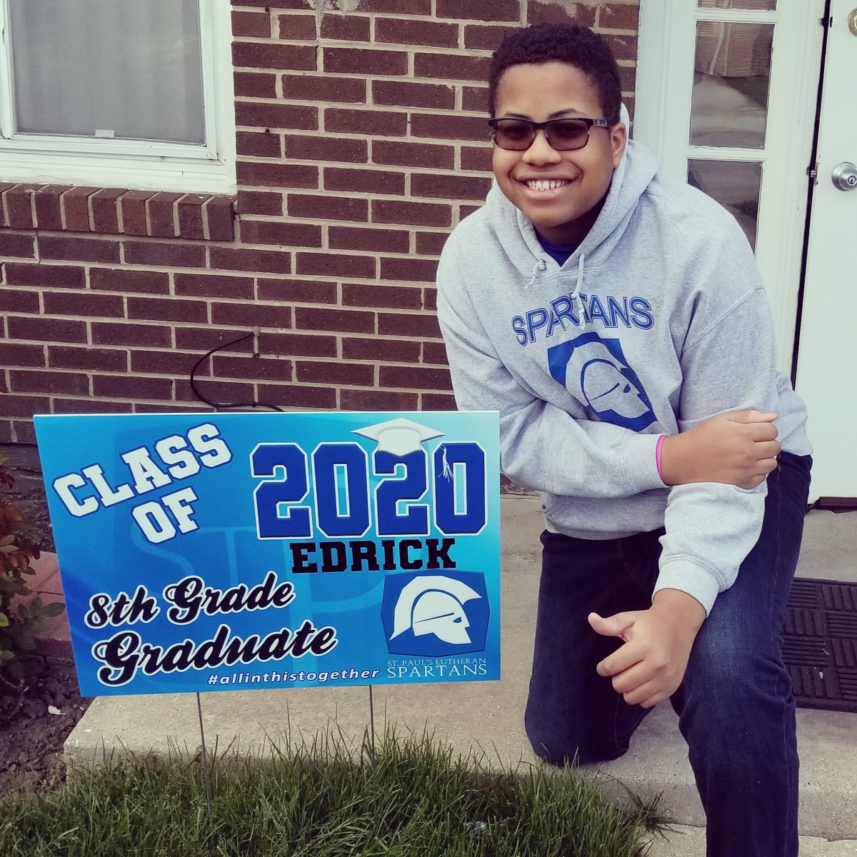 CONGRATULATIONS to our son Edrick A. Harris, Jr.... thank you #StPaulMunster for the sign!!! 

#ProudParentsMoment
#CantStopSmiling
#ThatsOurBoy
#CongratulationsEJ
#Classof2020