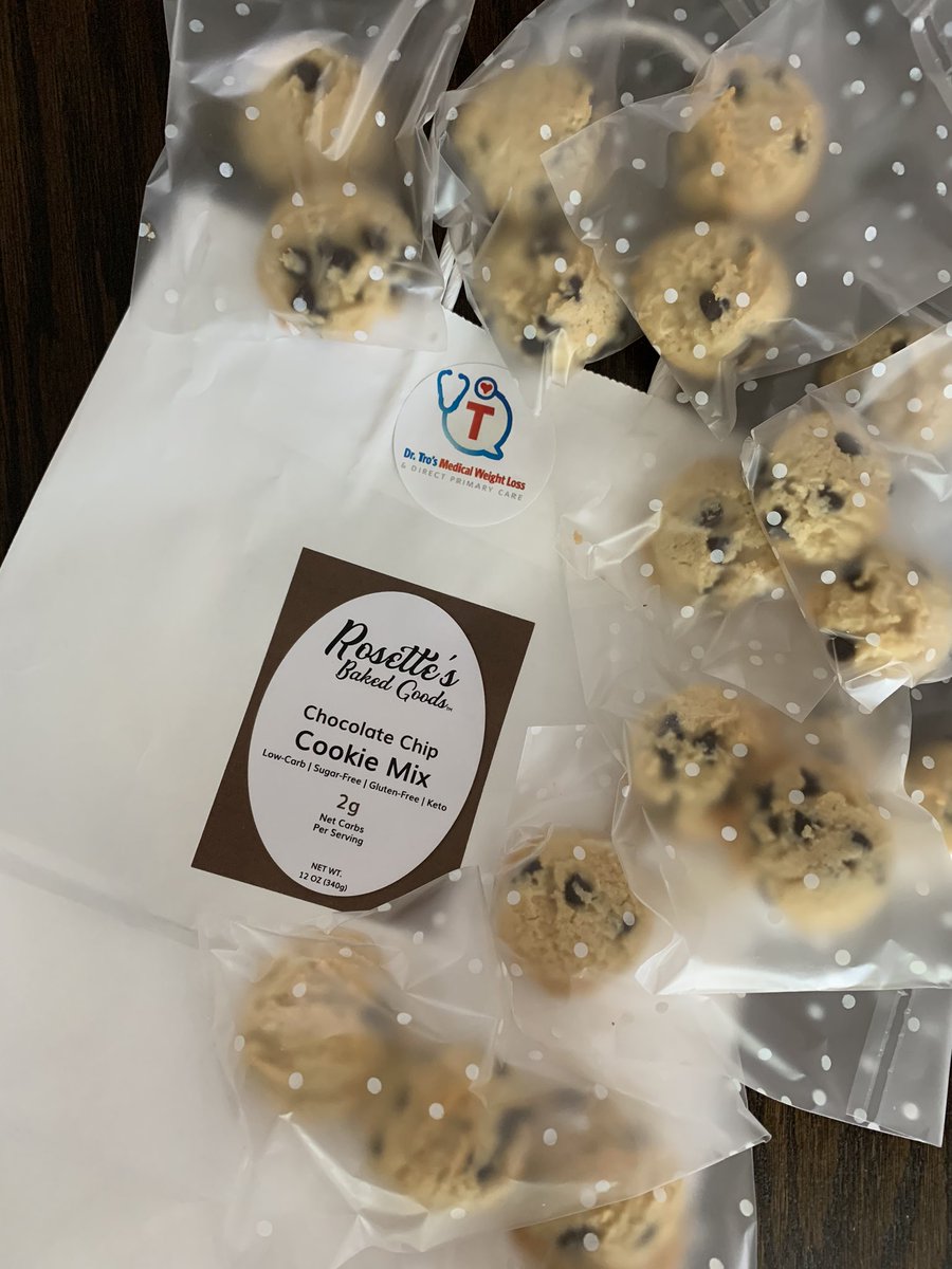 DoctorTro's tweet image. I was tired of companies like @krispykreme @BurgerKing donating diabetes to our healthcare workers

So I teamed up with my wife’s company @RBGmix &amp;amp; we donated 300 cookies made with almond flour &amp;amp; monk fruit (no sugar, 2g net carbs) to Greenwich Hospital

doctortro.com/rosettes-baked…