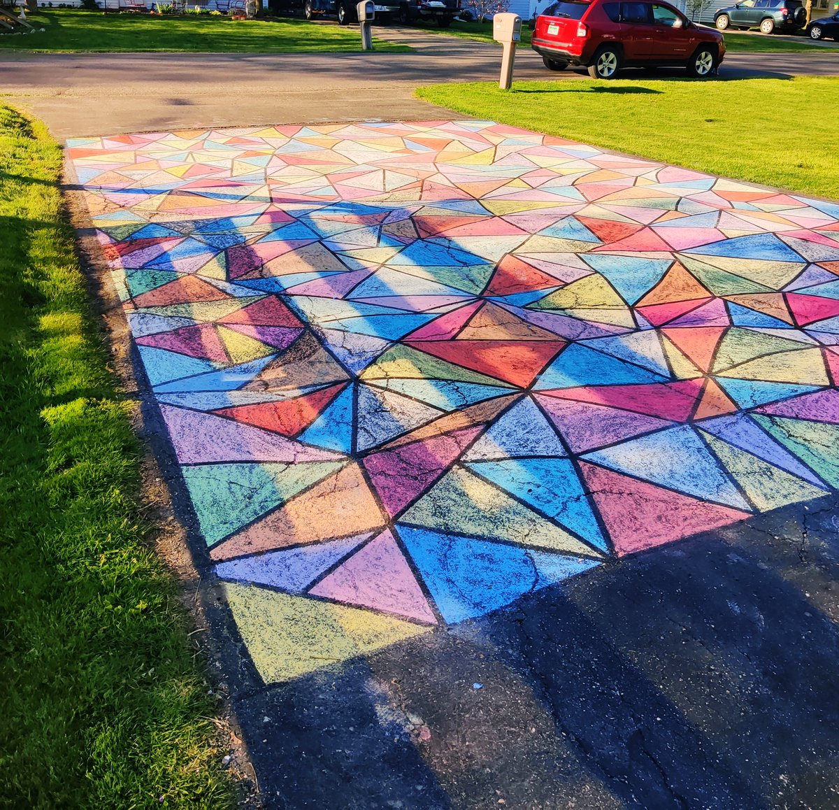 LouGarza86's tweet image. My daughter and her friend spent all day doing this... Why, I don't know lol